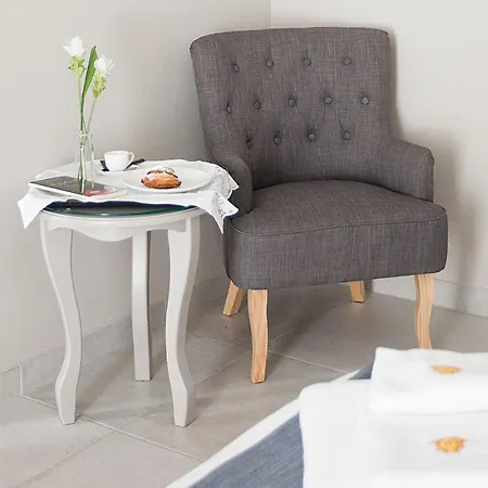 Отель Residenza San Ferdinando 4*