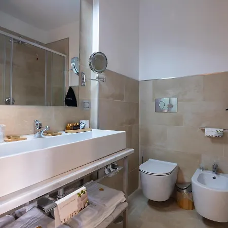 Residenza San Ferdinando 4* Неаполь