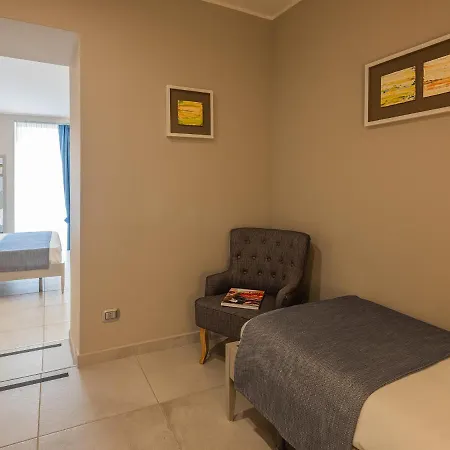 Отель Residenza San Ferdinando Неаполь