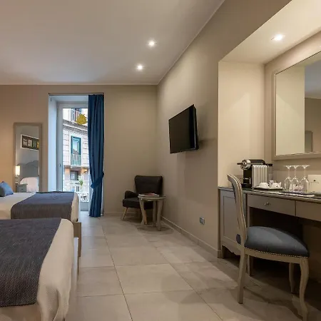 Residenza San Ferdinando 4* Неаполь