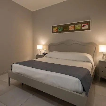 Residenza San Ferdinando Неаполь