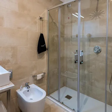 Residenza San Ferdinando Отель Неаполь